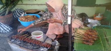 Sate Kere Kuliner Unik di Indonesia