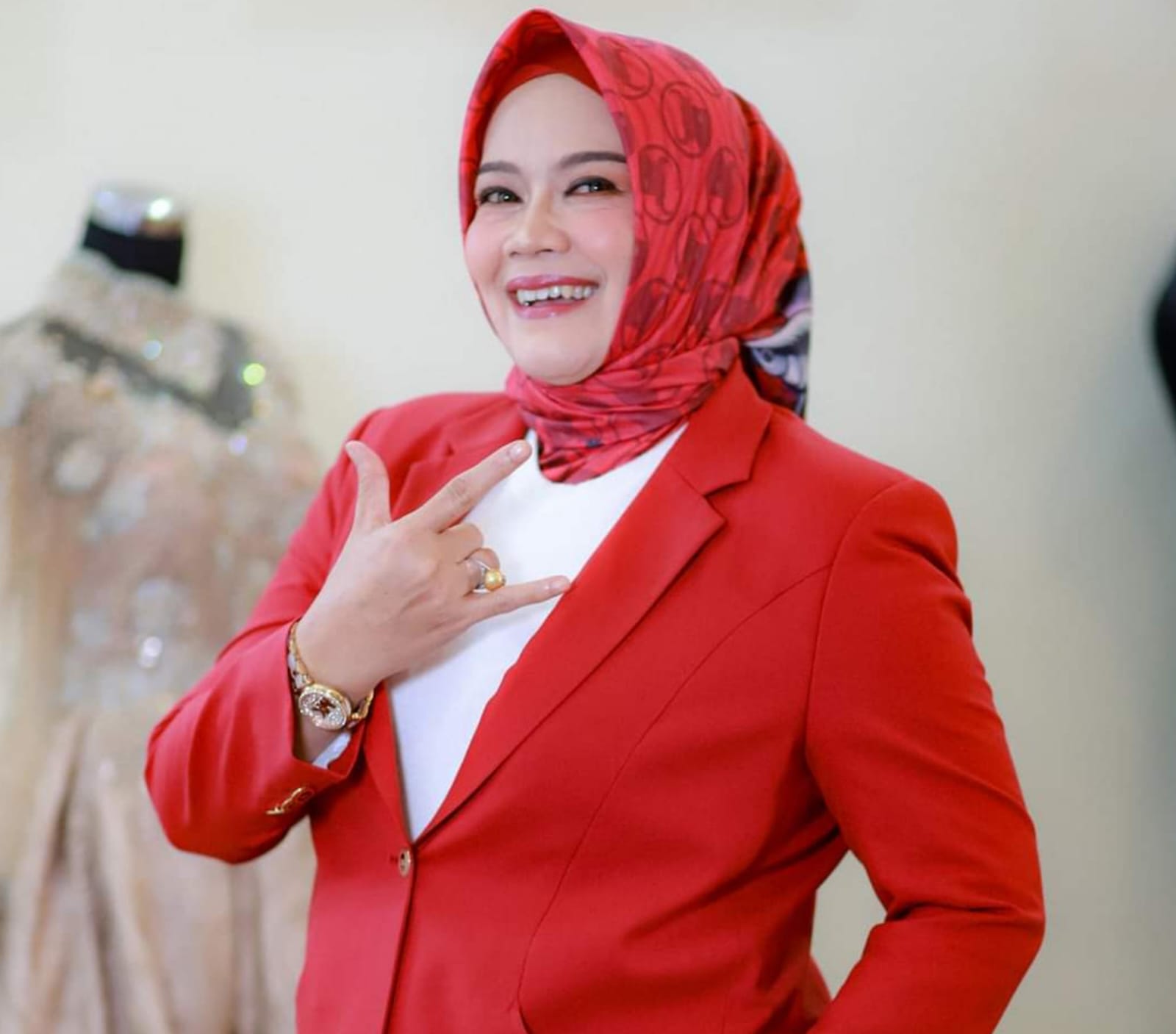 Profil Ida Nurlaela Wiradinata (PDI-P) Daerah Pemilihan Jawa Barat X: Menggali Potensi Kepemimpinan di Era Modern