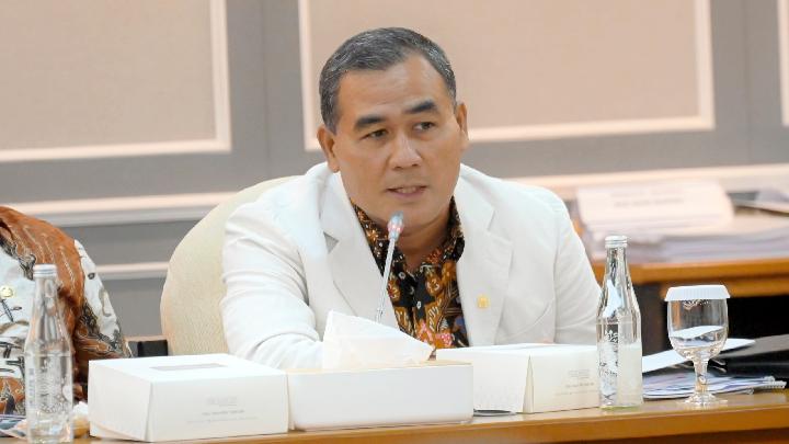 Profil Inspiratif Edison Sitorus: Penjelasan Lengkap Perjuangan dan Dedikasinya di Daerah Pemilihan Banten II