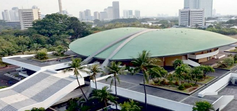 Buntut Dari Pengesahan RUU Cipta Kerja, Gedung DPR Sekarang Dijual Murah Di Marketplace