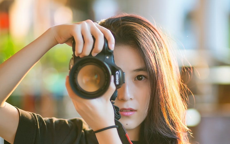 Strategi Promosi Jual Preset Foto di Sosmed dengan rajakomen.com